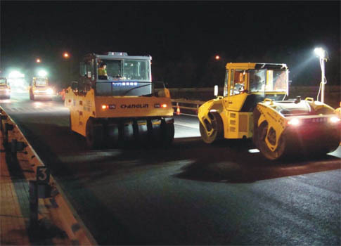 四川瀝青道路工程